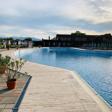 Hotel Aqua Club Elatis Avrig Exterior foto